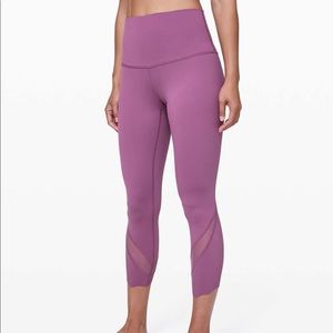 Lululemon Wunder Under Crop Scallop size 14